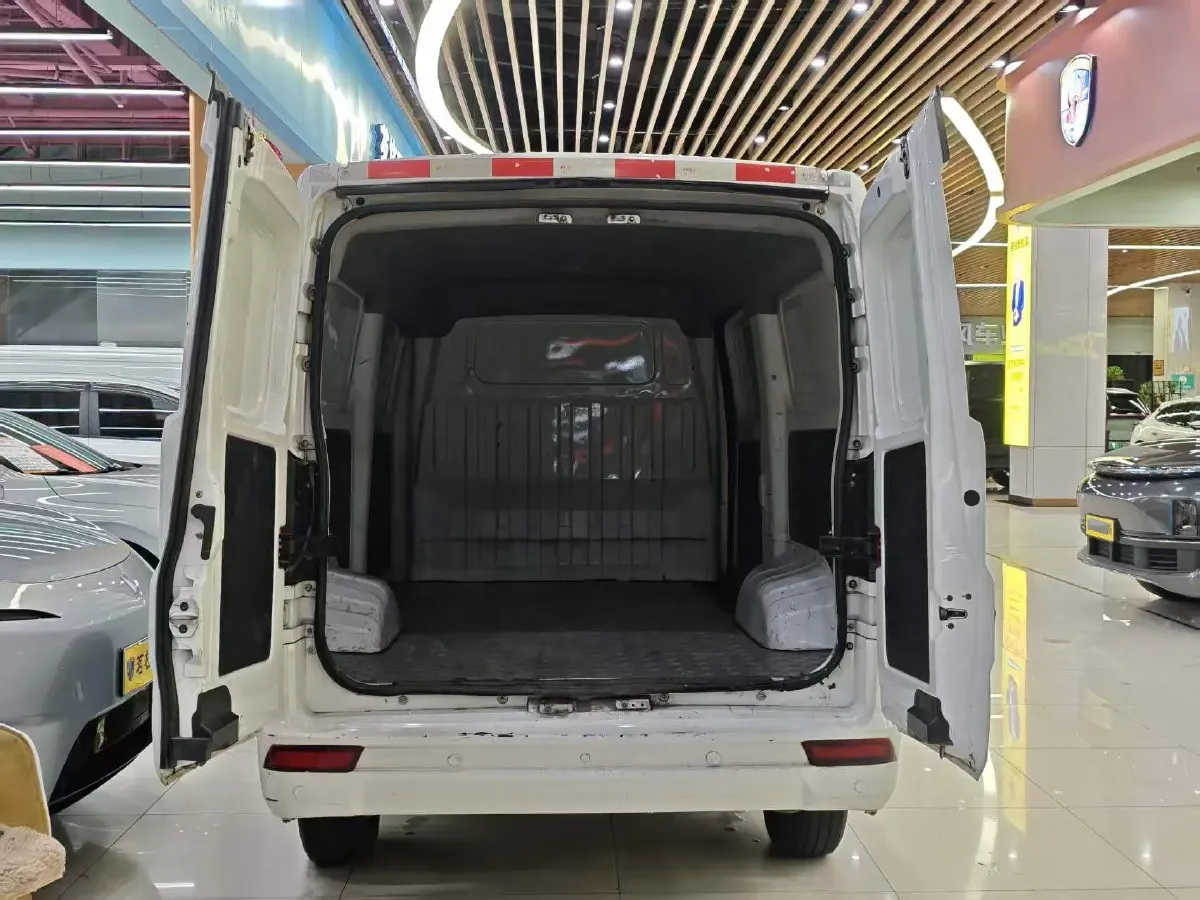 2020 KingLong LongYao 8 BEV 41.86KWH,autocango,china used car exporter,china ev exporter,chinese used car exporter,chinese used ev exporter
