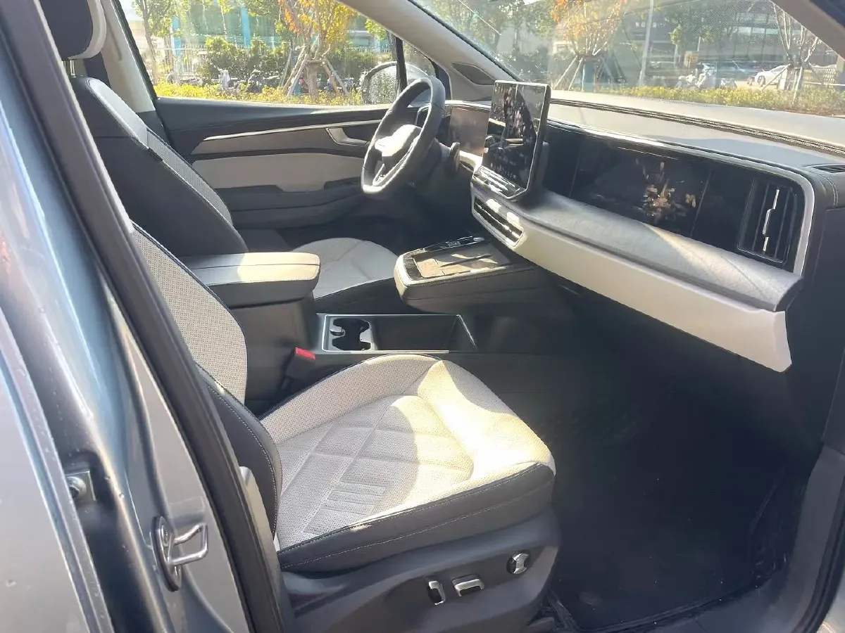 2026 Volkswagen Talagon 2.0T 272HP L4 7DCT,autocango,china used car exporter,china ev exporter,chinese used car exporter,chinese used ev exporter