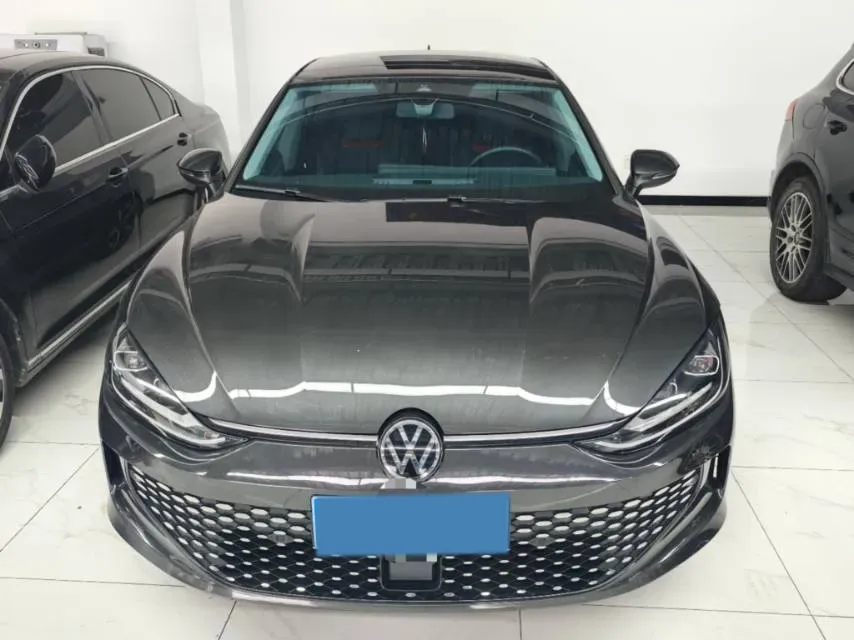 2023 Volkswagen Lamando 1.4T 150HP L4 7DCT,autocango,china used car exporter,china ev exporter,chinese used car exporter,chinese used ev exporter