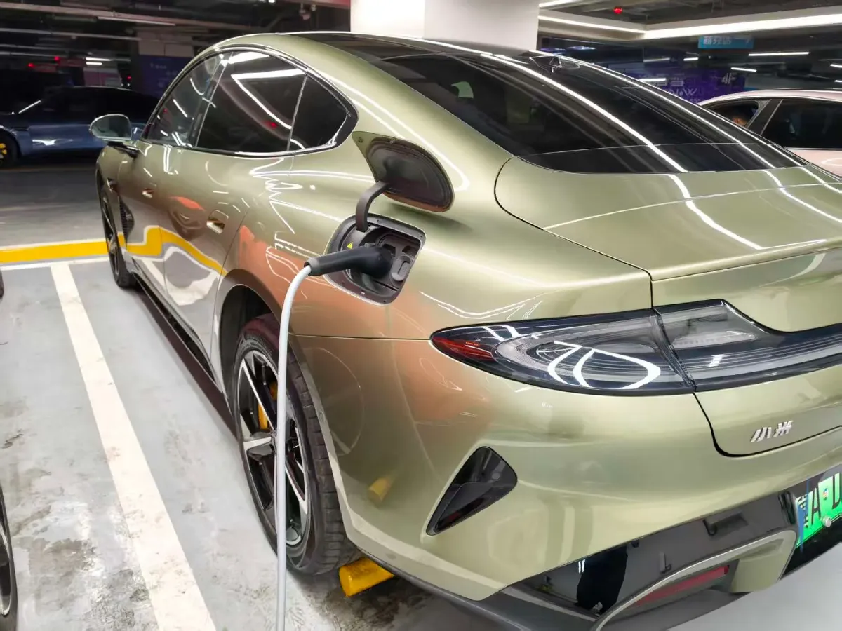 2024 MI SU7 BEV 101KWH,autocango,china used car exporter,china ev exporter,chinese used car exporter,chinese used ev exporter