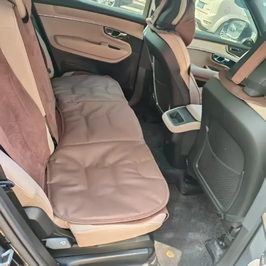 2025 212 212 T01 2.0T 252HP L4 8AT,autocango,china used car exporter,china ev exporter,chinese used car exporter,chinese used ev exporter