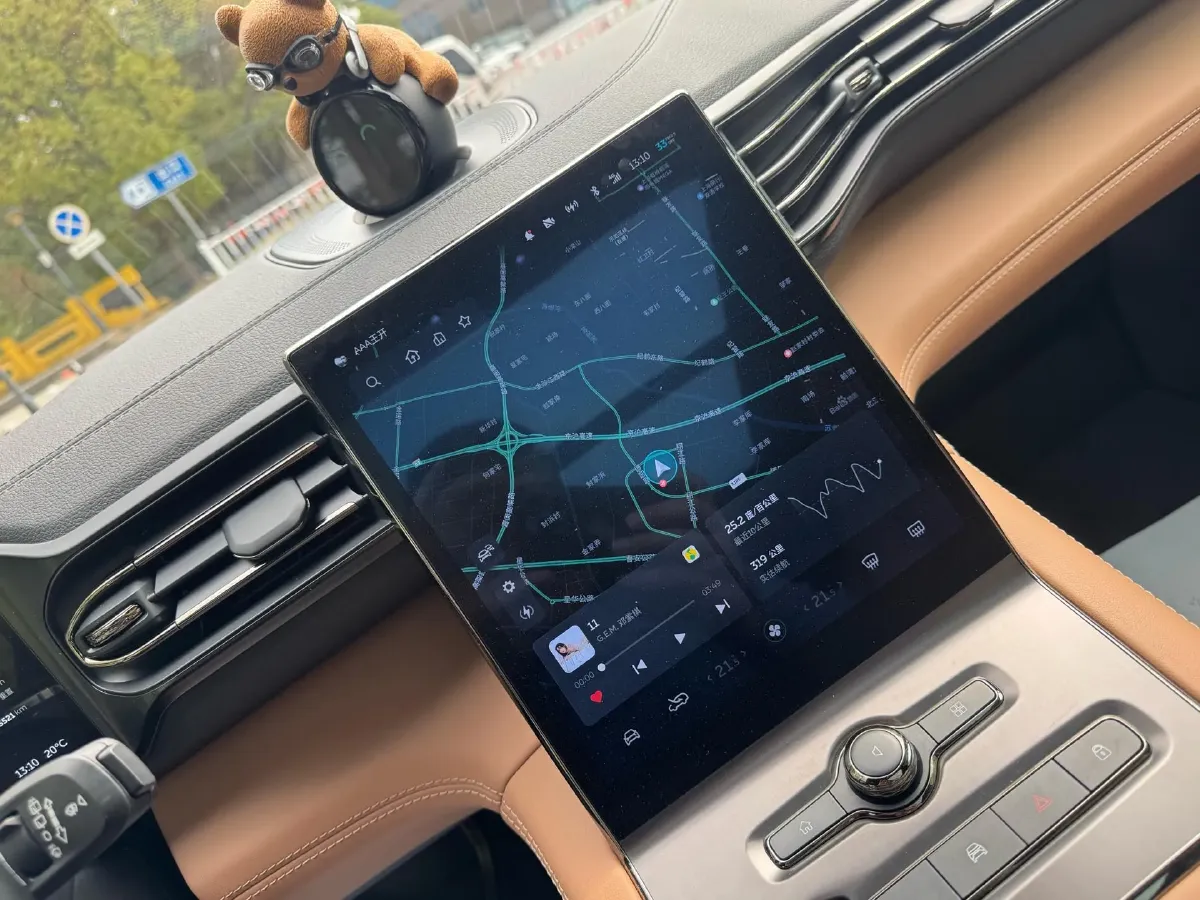 2020 Lexus NX 2.5L 155HP L4 E-CVT Hybrid,autocango,china used car exporter,china ev exporter,chinese used car exporter,chinese used ev exporter