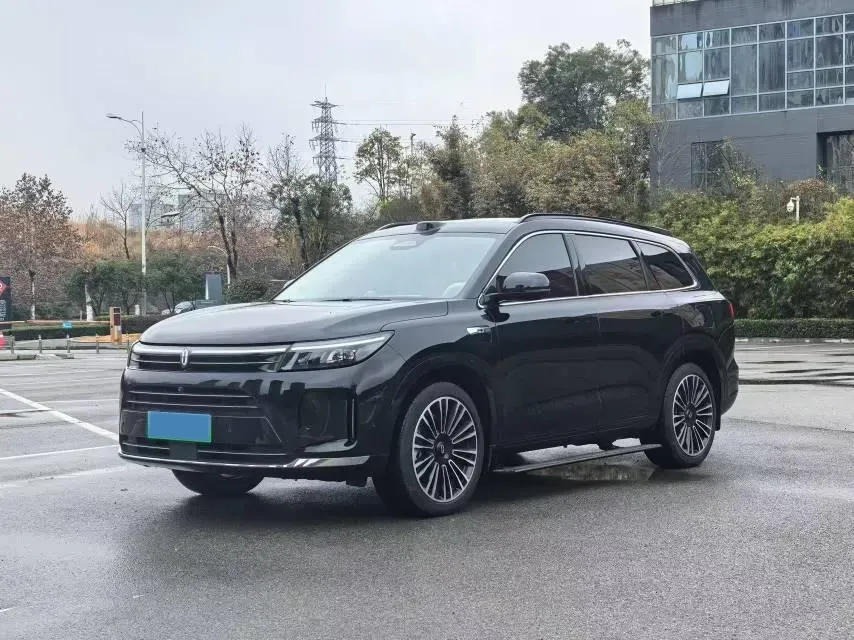 2024 AITO AITO M7 1.5T 152HP L4 REEV 40KWH,autocango,china used car exporter,china ev exporter,chinese used car exporter,chinese used ev exporter