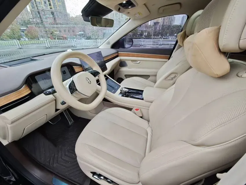 2024 AITO AITO M7 1.5T 152HP L4 REEV 40KWH,autocango,china used car exporter,china ev exporter,chinese used car exporter,chinese used ev exporter