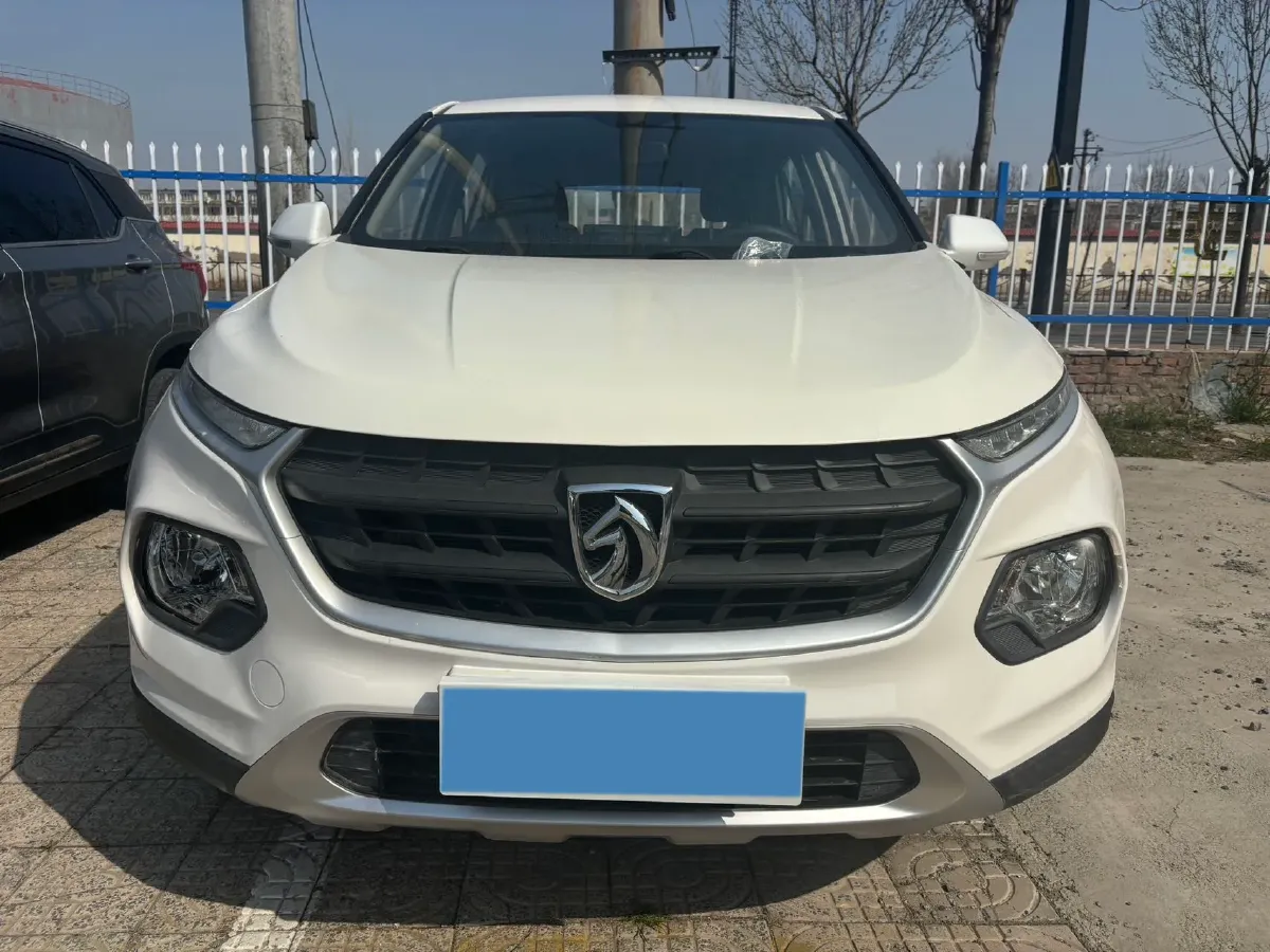 2019 BaoJun 510 1.5L 112HP L4 6MT,autocango,china used car exporter,china ev exporter,chinese used car exporter,chinese used ev exporter