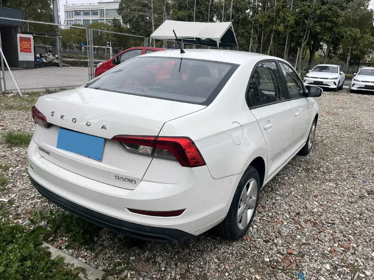 2020 DongFeng Aeolus YiXuan 1.5T 150HP L4 6DCT,autocango,china used car exporter,china ev exporter,chinese used car exporter,chinese used ev exporter