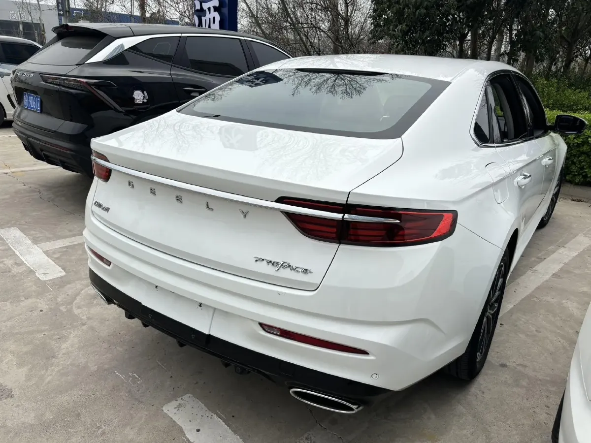 2020 Geely Binray 1.0T 133HP L3 6DCT,autocango,china used car exporter,china ev exporter,chinese used car exporter,chinese used ev exporter