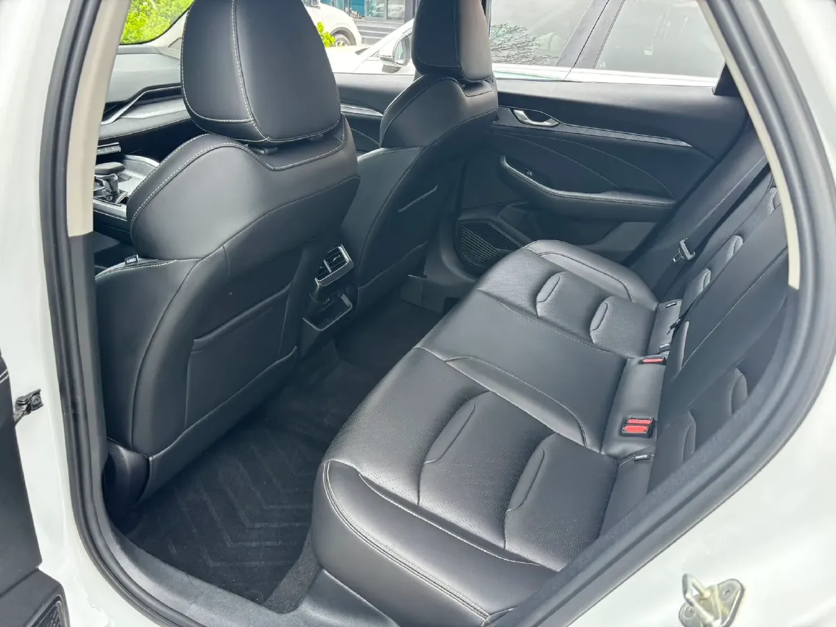 2020 Geely Binray 1.0T 133HP L3 6DCT,autocango,china used car exporter,china ev exporter,chinese used car exporter,chinese used ev exporter