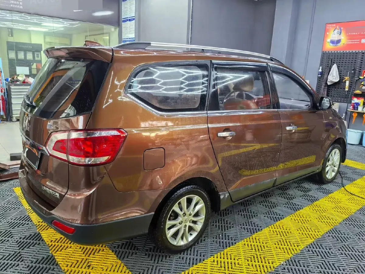 2016 BaoJun 730 1.5T 150HP L4 6MT,autocango,china used car exporter,china ev exporter,chinese used car exporter,chinese used ev exporter