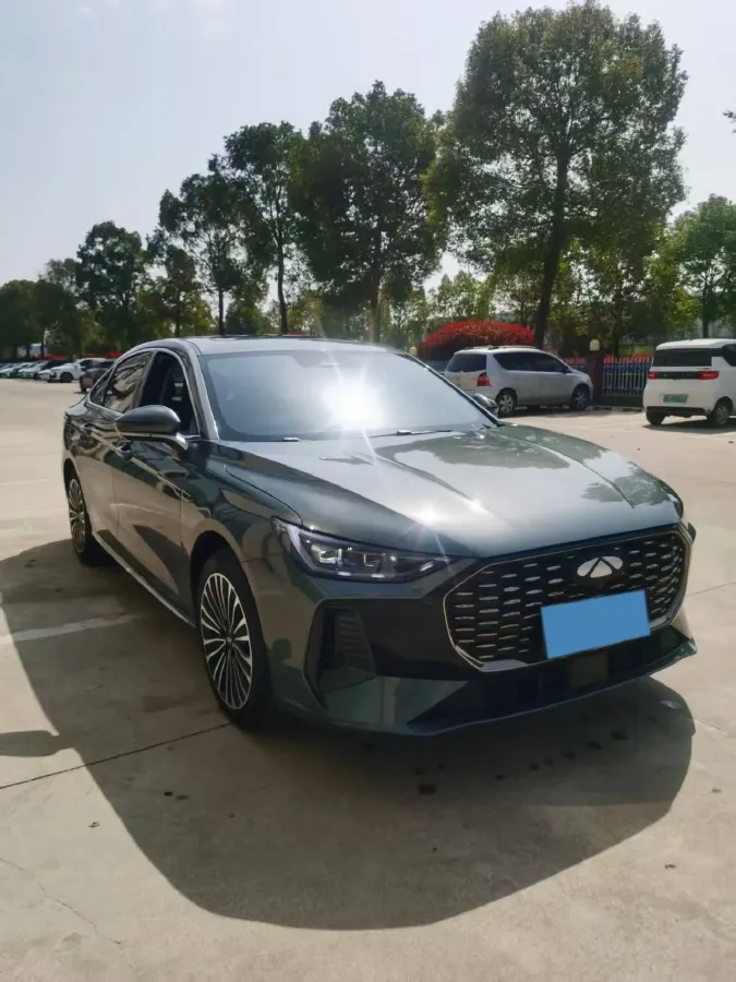 2025 Fulwin FulwinA8L 1.5T 156HP L4 1DHT PHEV 18.67KWH,autocango,china used car exporter,china ev exporter,chinese used car exporter,chinese used ev exporter