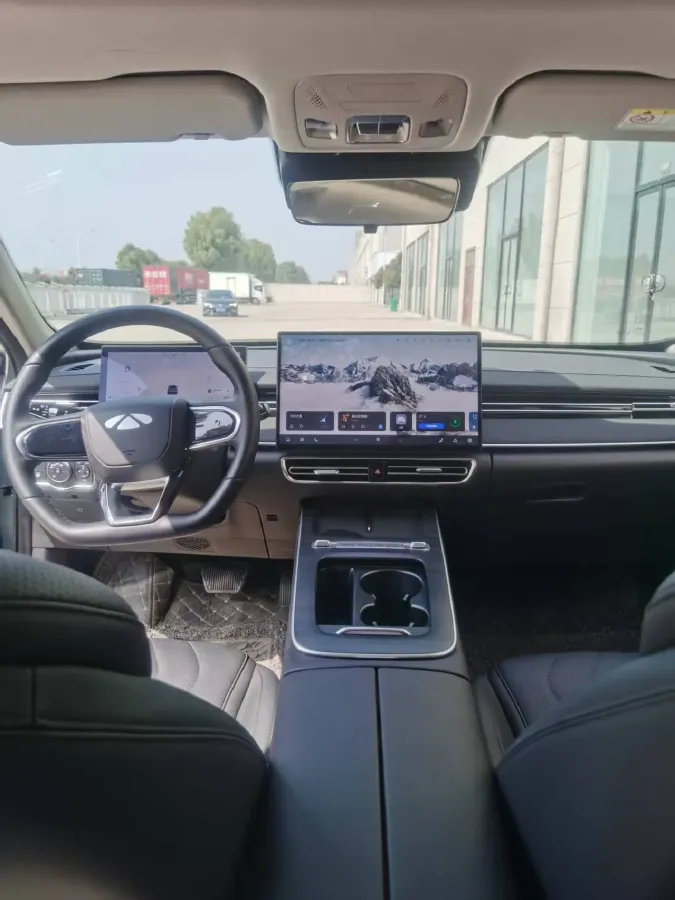 2025 Fulwin FulwinA8L 1.5T 156HP L4 1DHT PHEV 18.67KWH,autocango,china used car exporter,china ev exporter,chinese used car exporter,chinese used ev exporter