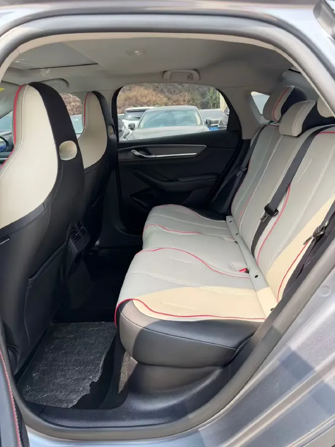 2022 Foton Grand General G7 2.0T 163HP L4 8AT,autocango,china used car exporter,china ev exporter,chinese used car exporter,chinese used ev exporter