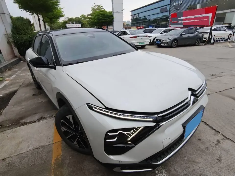 2021 Citroen C5 X 1.6T 175HP L4 8AT,autocango,china used car exporter,china ev exporter,chinese used car exporter,chinese used ev exporter