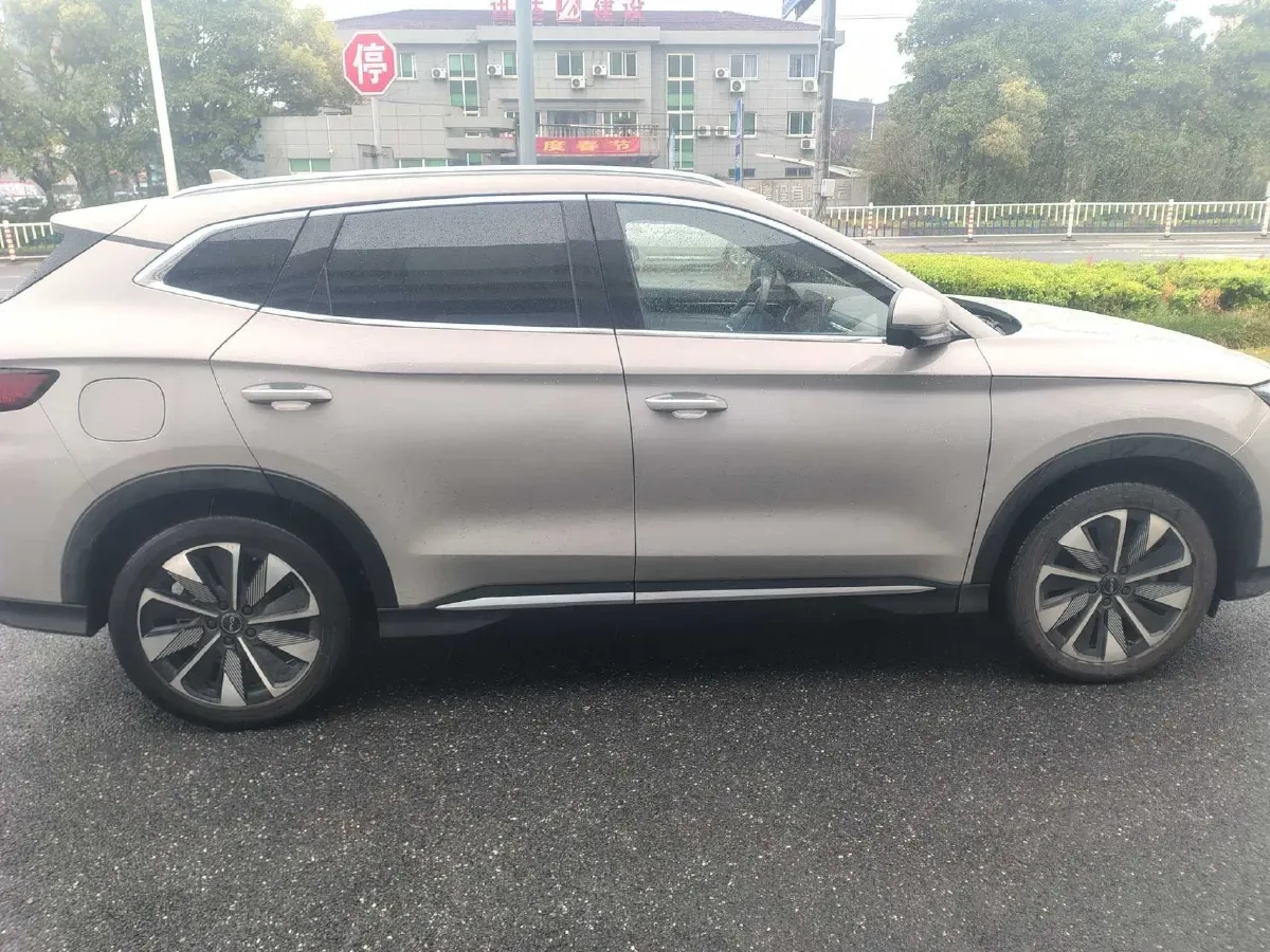 2025 BYD Song Plus 1.5L 101HP L4 E-CVT PHEV 26.6KWH,autocango,china used car exporter,china ev exporter,chinese used car exporter,chinese used ev exporter