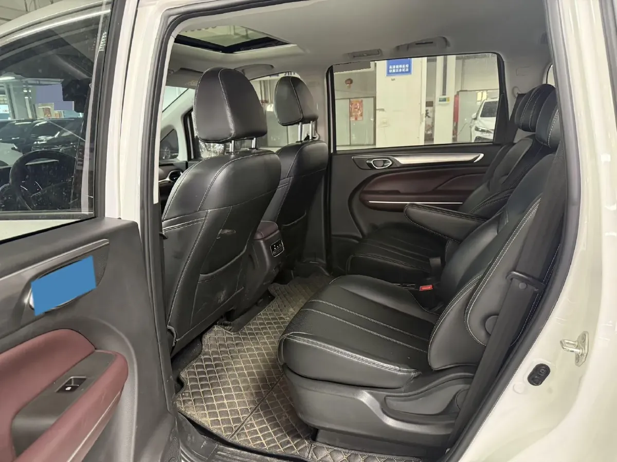 2021 GAC Trumpchi M6 1.5T 169HP L4 7DCT,autocango,china used car exporter,china ev exporter,chinese used car exporter,chinese used ev exporter