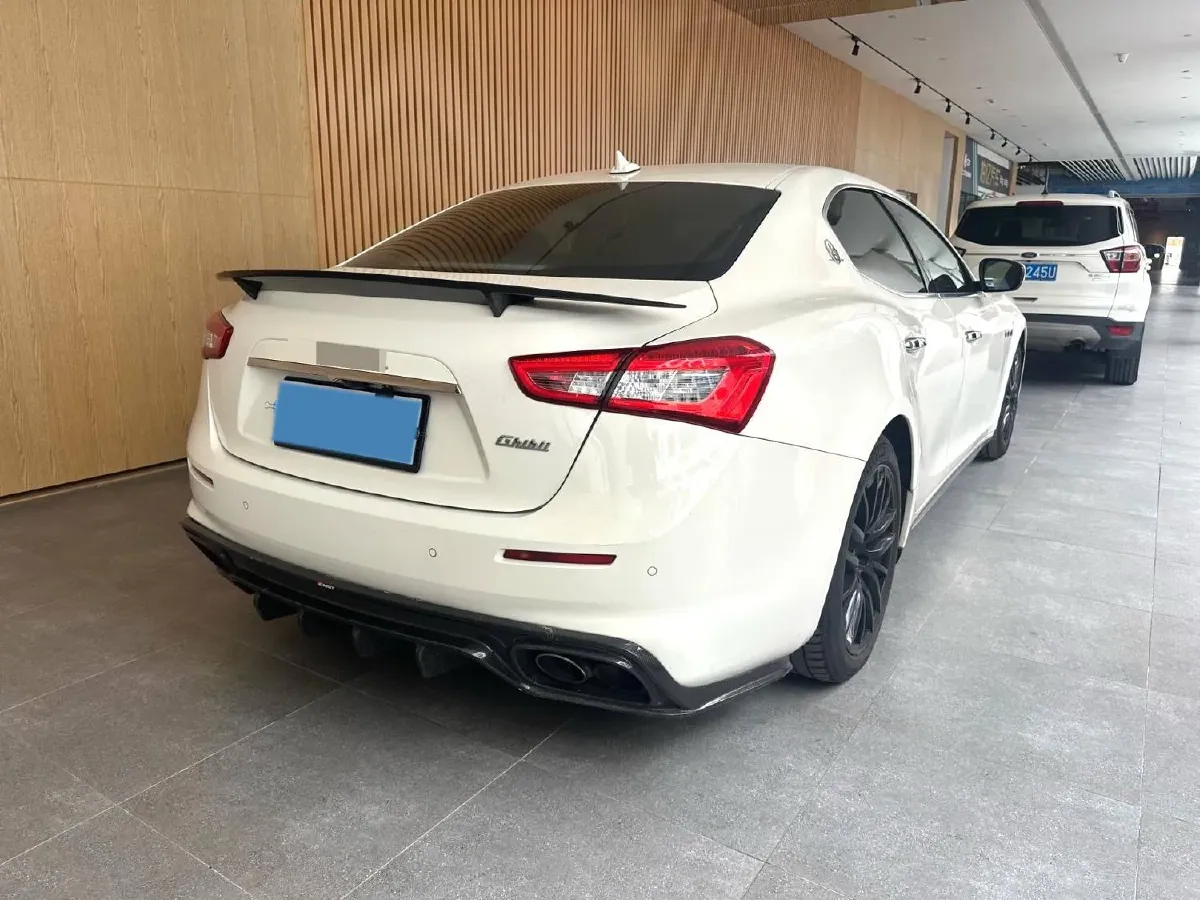 2018 Maserati Ghibli 3.0T 350HP V6 8AT,autocango,china used car exporter,china ev exporter,chinese used car exporter,chinese used ev exporter