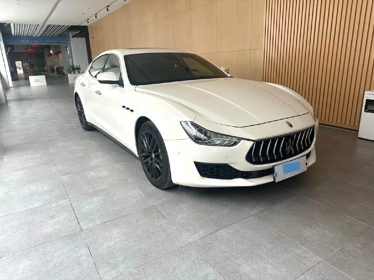 2018 Maserati Ghibli 3.0T 350HP V6 8AT,autocango,china used car exporter,china ev exporter,chinese used car exporter,chinese used ev exporter