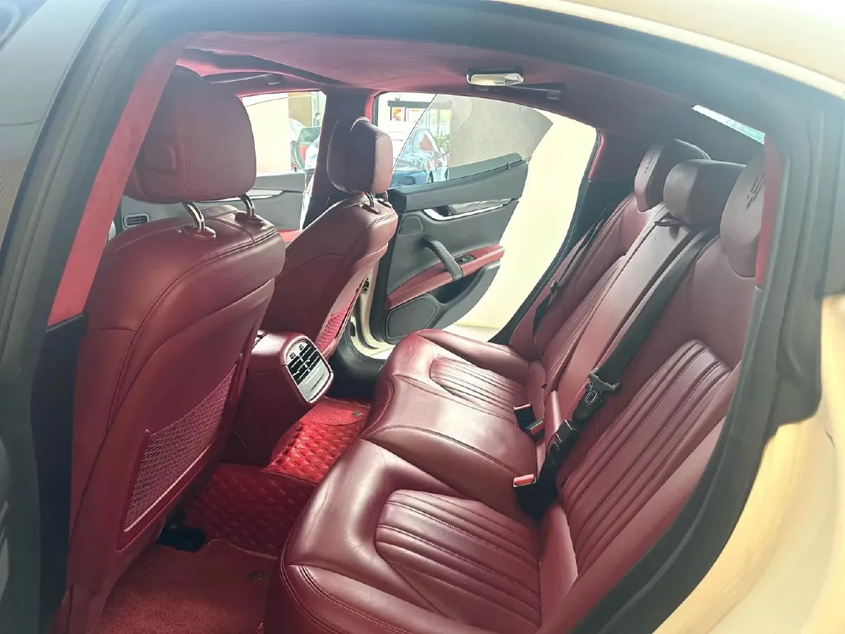 2018 Maserati Ghibli 3.0T 350HP V6 8AT,autocango,china used car exporter,china ev exporter,chinese used car exporter,chinese used ev exporter