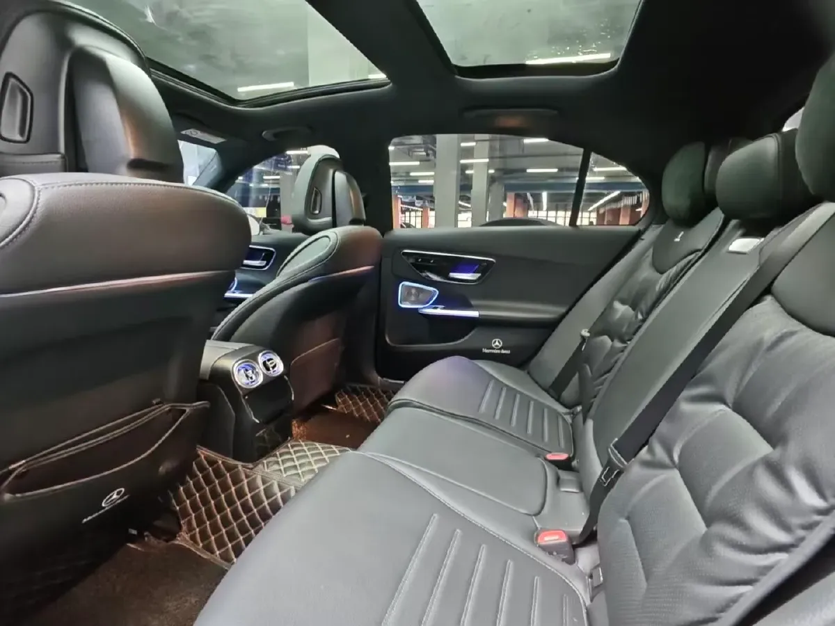 2024 Mercedes-Benz C Class 1.5T 204HP L4 9AT,autocango,china used car exporter,china ev exporter,chinese used car exporter,chinese used ev exporter