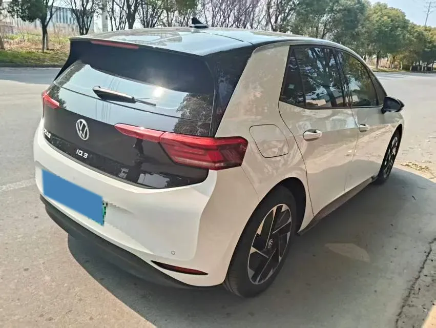2024 Volkswagen ID.3 BEV 52.8KWH,autocango,china used car exporter,china ev exporter,chinese used car exporter,chinese used ev exporter