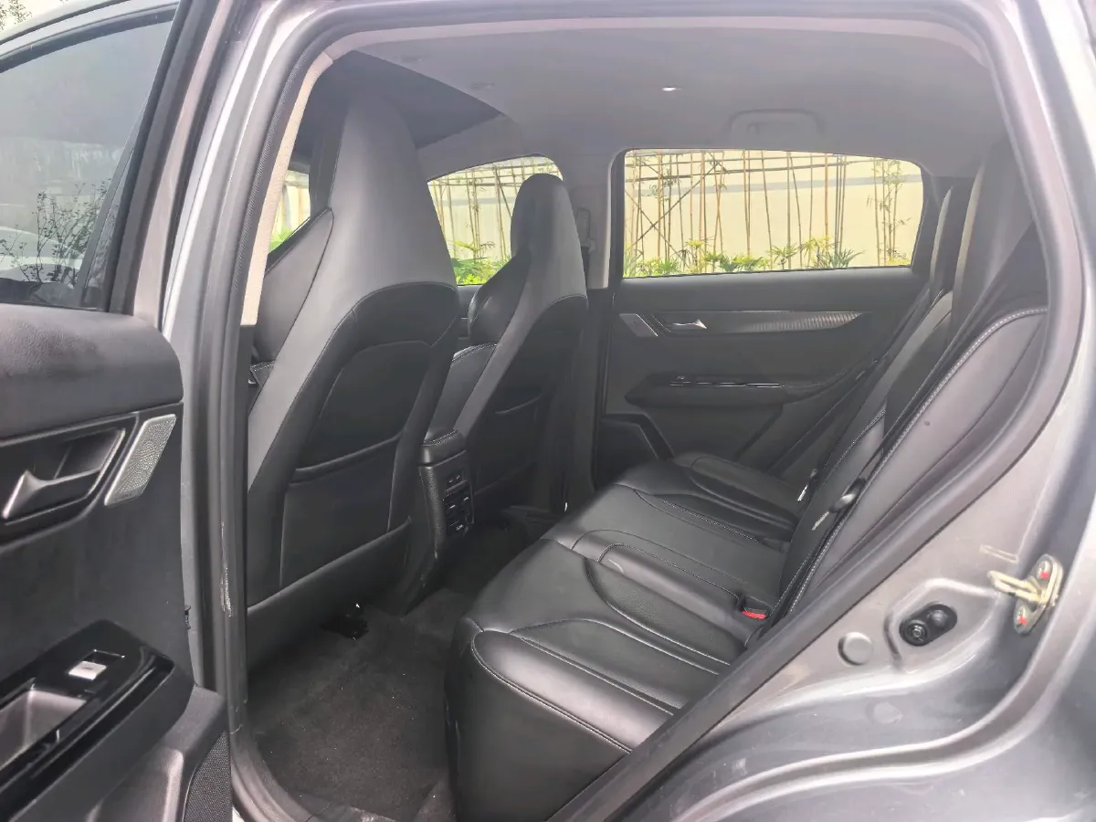 2021 JAC Refine L6 MAX 2.0T 184HP L4 6DCT,autocango,china used car exporter,china ev exporter,chinese used car exporter,chinese used ev exporter