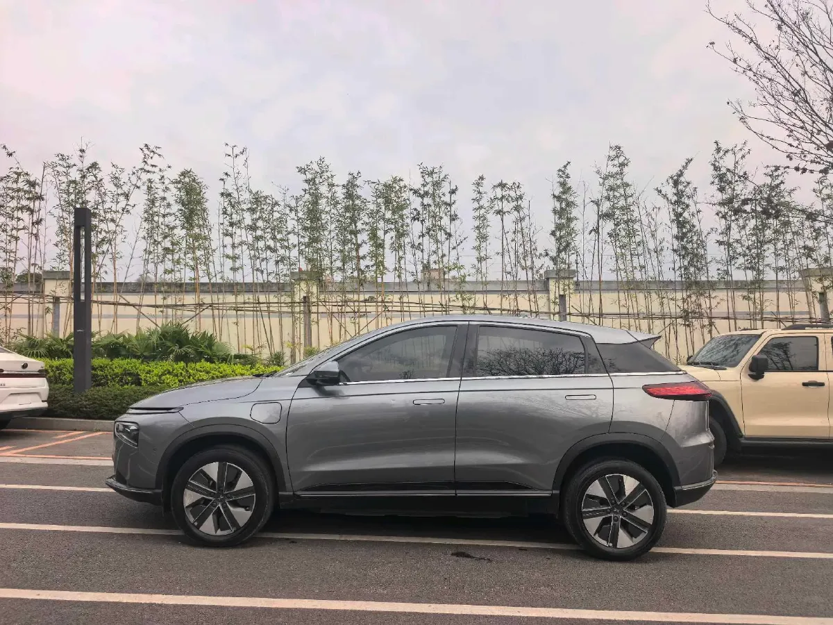 2021 JAC Refine L6 MAX 2.0T 184HP L4 6DCT,autocango,china used car exporter,china ev exporter,chinese used car exporter,chinese used ev exporter