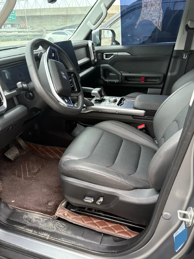 2023 Jetour Traveller 1.5T 184HP L4 7DCT,autocango,china used car exporter,china ev exporter,chinese used car exporter,chinese used ev exporter