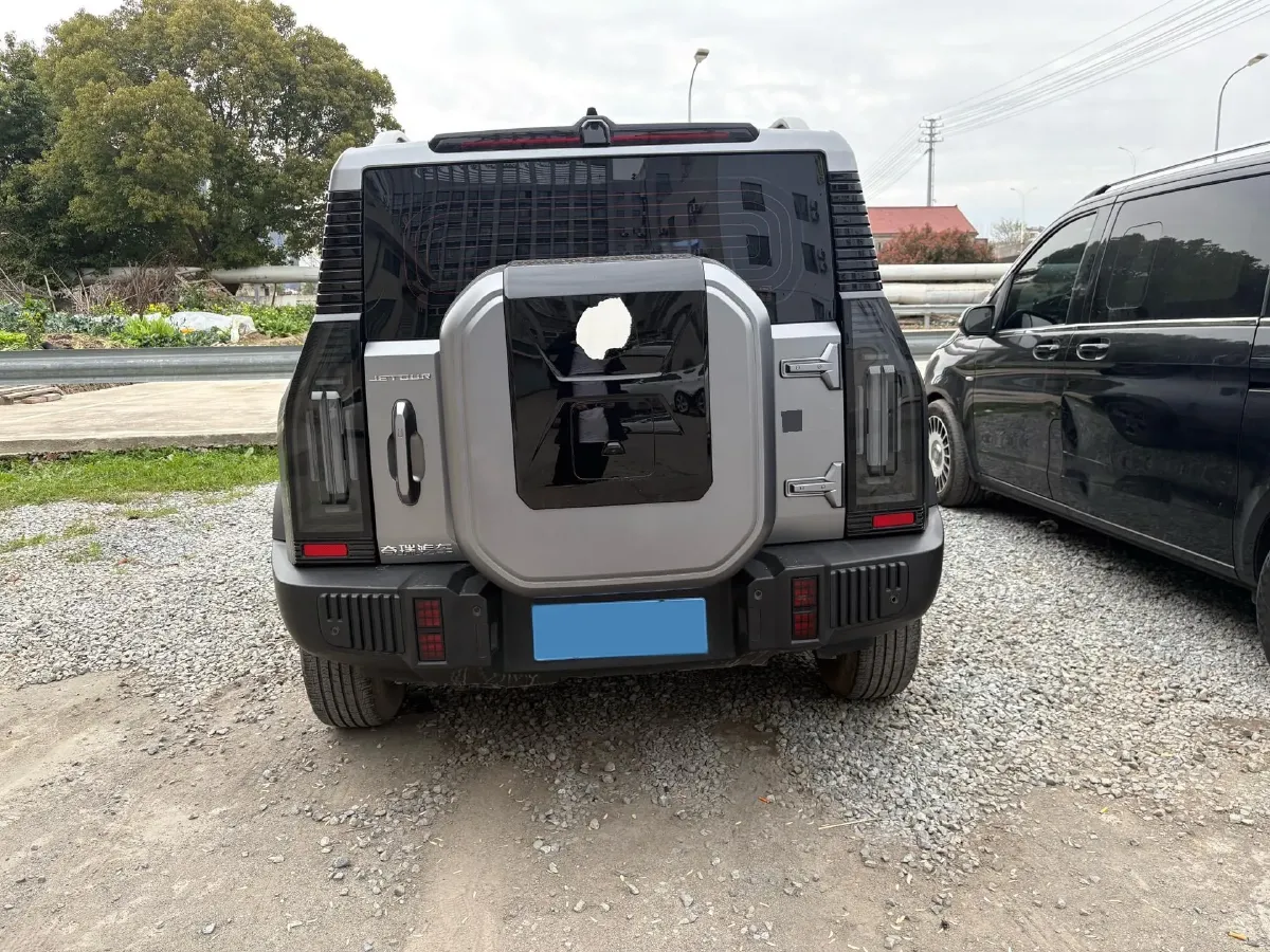 2023 Jetour Traveller 1.5T 184HP L4 7DCT,autocango,china used car exporter,china ev exporter,chinese used car exporter,chinese used ev exporter