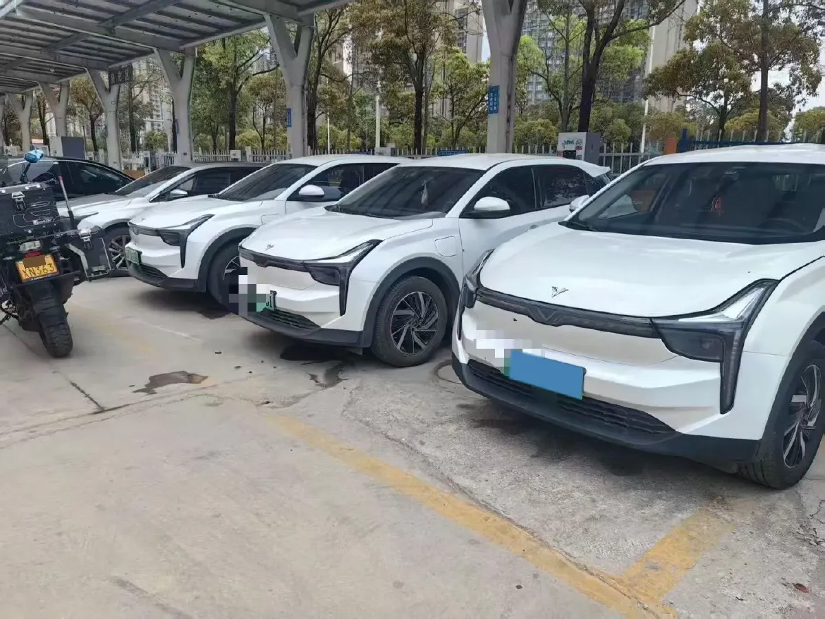 2021 Roewe RX5 1.5T 181HP L4 7DCT,autocango,china used car exporter,china ev exporter,chinese used car exporter,chinese used ev exporter