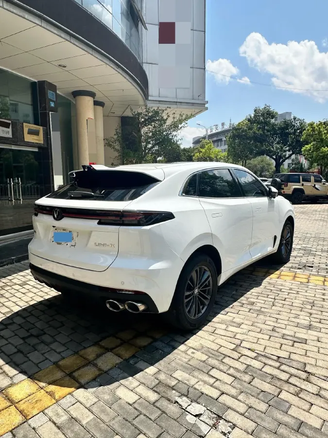 2024 ChangAn UNI-K 2.0T 233HP L4 8AT,autocango,china used car exporter,china ev exporter,chinese used car exporter,chinese used ev exporter