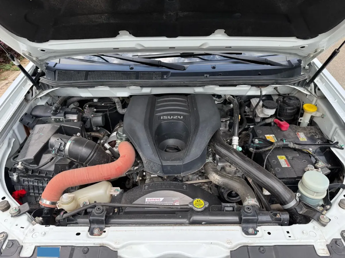 2018 Isuzu Mu-X 3.0T 177HP L4 6AT,autocango,china used car exporter,china ev exporter,chinese used car exporter,chinese used ev exporter