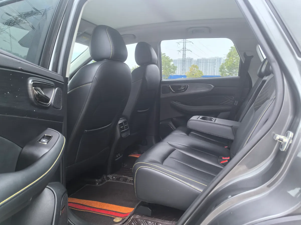 2021 Roewe RX5 1.5T 181HP L4 7DCT,autocango,china used car exporter,china ev exporter,chinese used car exporter,chinese used ev exporter