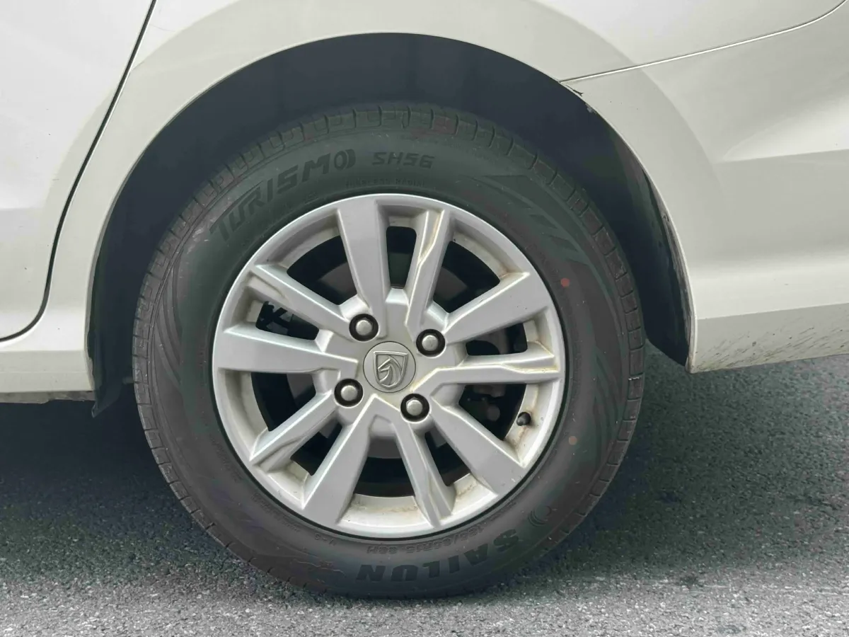 2018 BaoJun 360 1.5L 112HP L4 6MT,autocango,china used car exporter,china ev exporter,chinese used car exporter,chinese used ev exporter