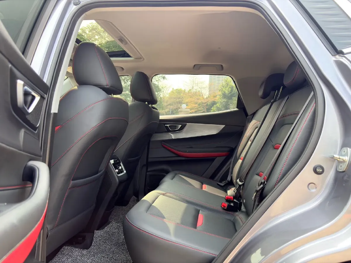 2022 Chery Tiggo 5x 1.5L 116HP L4 CVT,autocango,china used car exporter,china ev exporter,chinese used car exporter,chinese used ev exporter