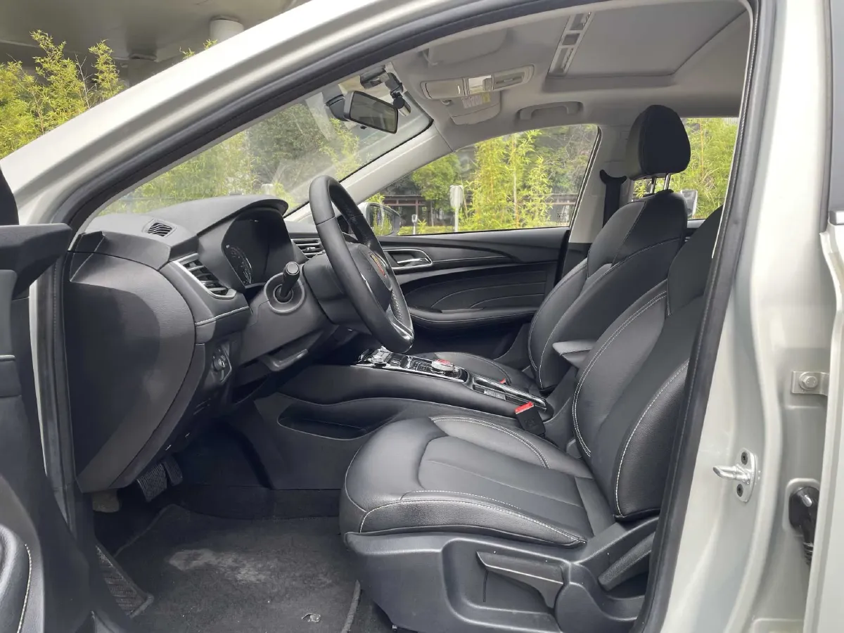 2019 Roewe Ei5 BEV 52.5KWH,autocango,china used car exporter,china ev exporter,chinese used car exporter,chinese used ev exporter