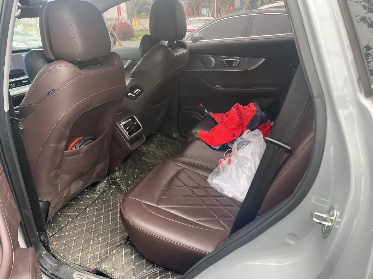 2022 Chery Tiggo 8 PRO 1.6T 197HP L4 7DCT,autocango,china used car exporter,china ev exporter,chinese used car exporter,chinese used ev exporter
