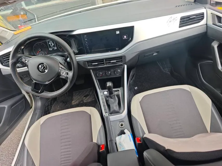 2021 Haval H6 1.5T 169HP L4 7DCT,autocango,china used car exporter,china ev exporter,chinese used car exporter,chinese used ev exporter