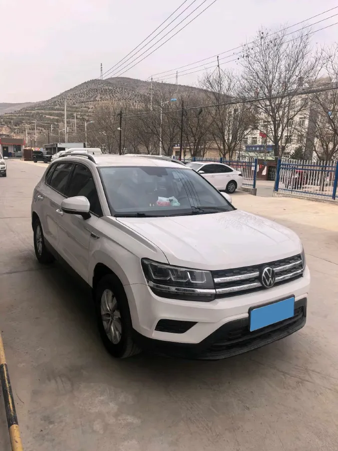 2021 Volkswagen Tharu 1.4T 150HP L4 7DCT,autocango,china used car exporter,china ev exporter,chinese used car exporter,chinese used ev exporter