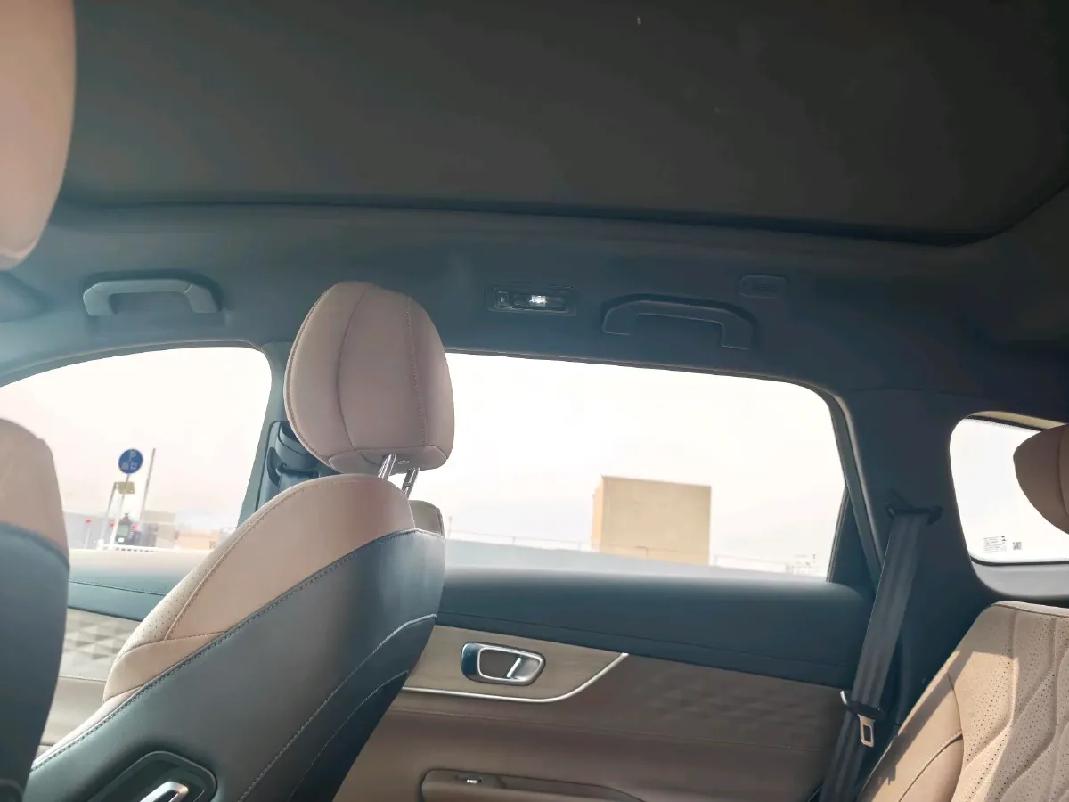 2025 Chery Tiggo8 PLUS C-DM 1.5T 156HP L4 1DHT PHEV,autocango,china used car exporter,china ev exporter,chinese used car exporter,chinese used ev exporter