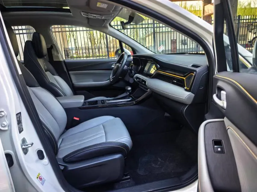 2022 GAC Trumpchi GS4 1.5T 169HP L4 6AT,autocango,china used car exporter,china ev exporter,chinese used car exporter,chinese used ev exporter