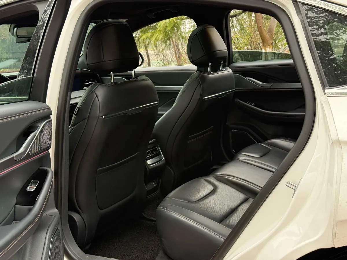 2022 Lincoln Z 2.0T 246HP L4 8AT,autocango,china used car exporter,china ev exporter,chinese used car exporter,chinese used ev exporter