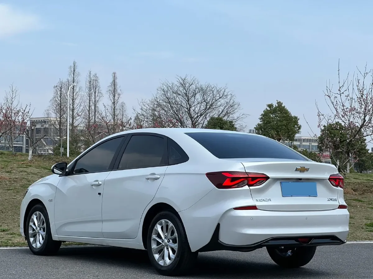2023 Chevrolet Monza 1.5L 113HP L4 6DCT,autocango,china used car exporter,china ev exporter,chinese used car exporter,chinese used ev exporter