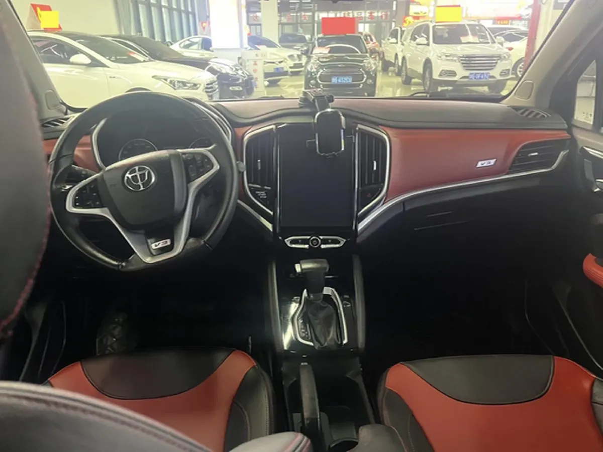 2017 Brilliance Auto V3 1.5L 112HP L4 5AT,autocango,china used car exporter,china ev exporter,chinese used car exporter,chinese used ev exporter