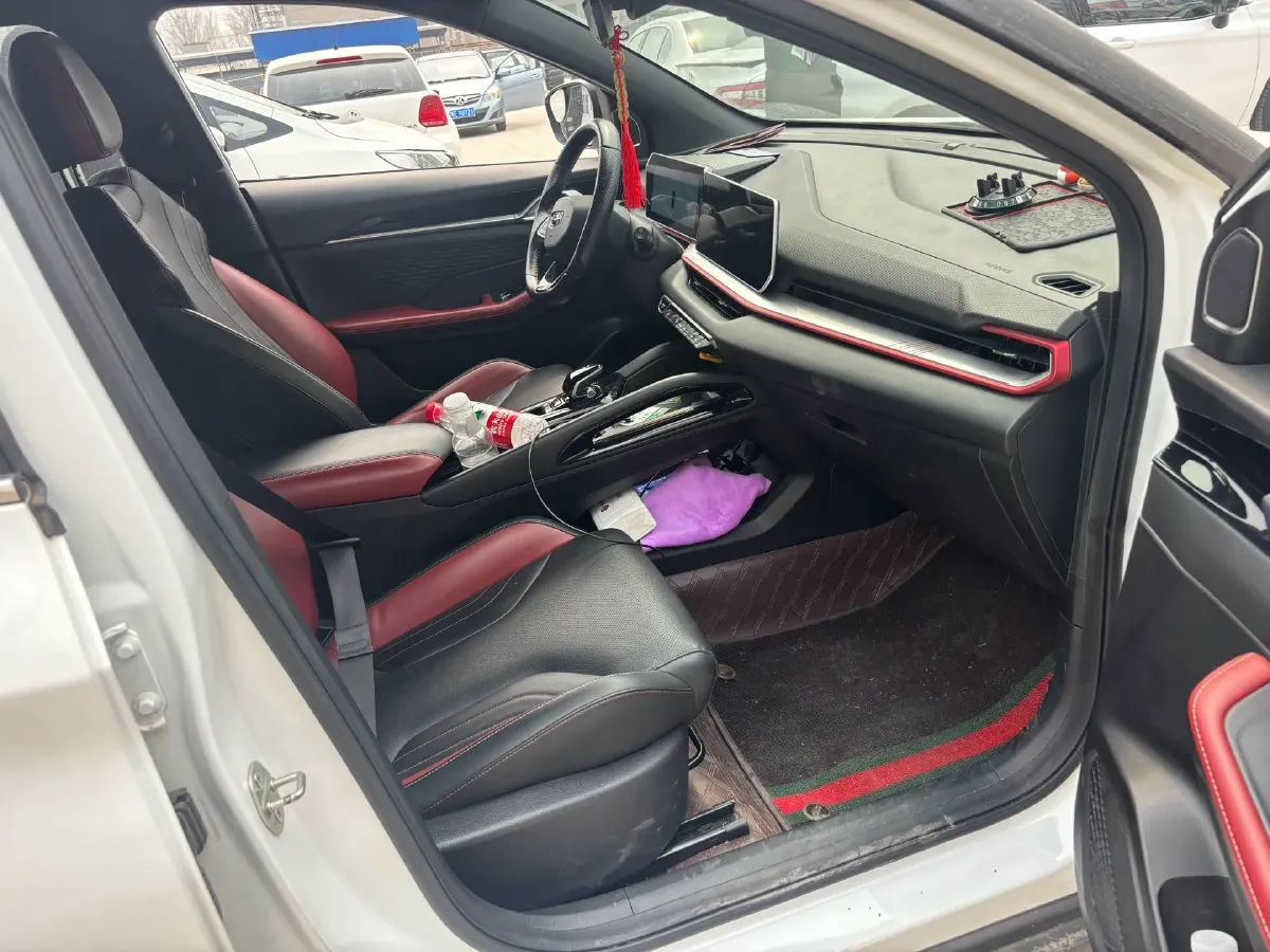 2022 Geely Coolray 1.5T 181HP L4 7DCT,autocango,china used car exporter,china ev exporter,chinese used car exporter,chinese used ev exporter