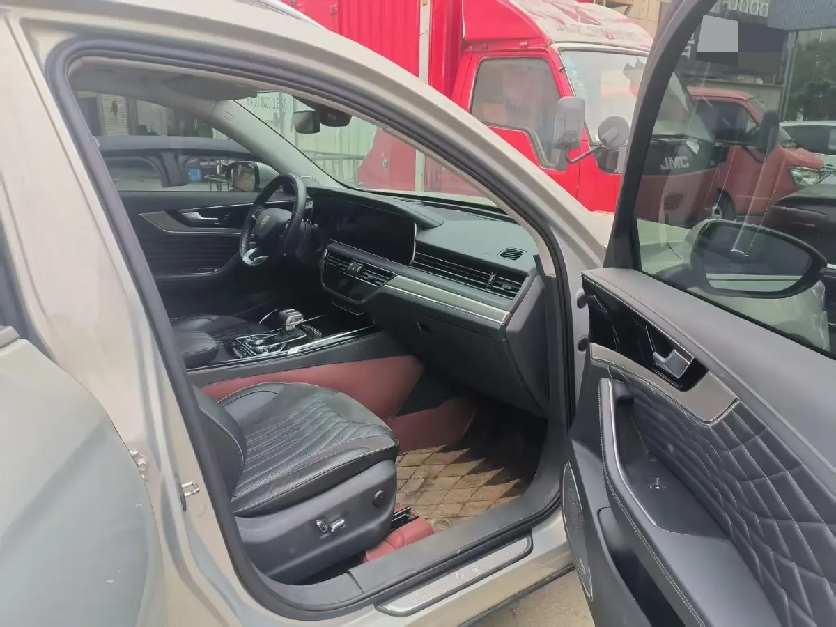 2019 HongQi HS5 2.0T 224HP L4 6AT,autocango,china used car exporter,china ev exporter,chinese used car exporter,chinese used ev exporter