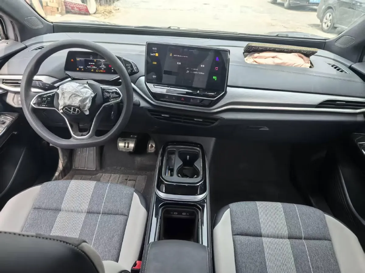 2024 Volkswagen ID.4 Crozz BEV 55.7KWH,autocango,china used car exporter,china ev exporter,chinese used car exporter,chinese used ev exporter