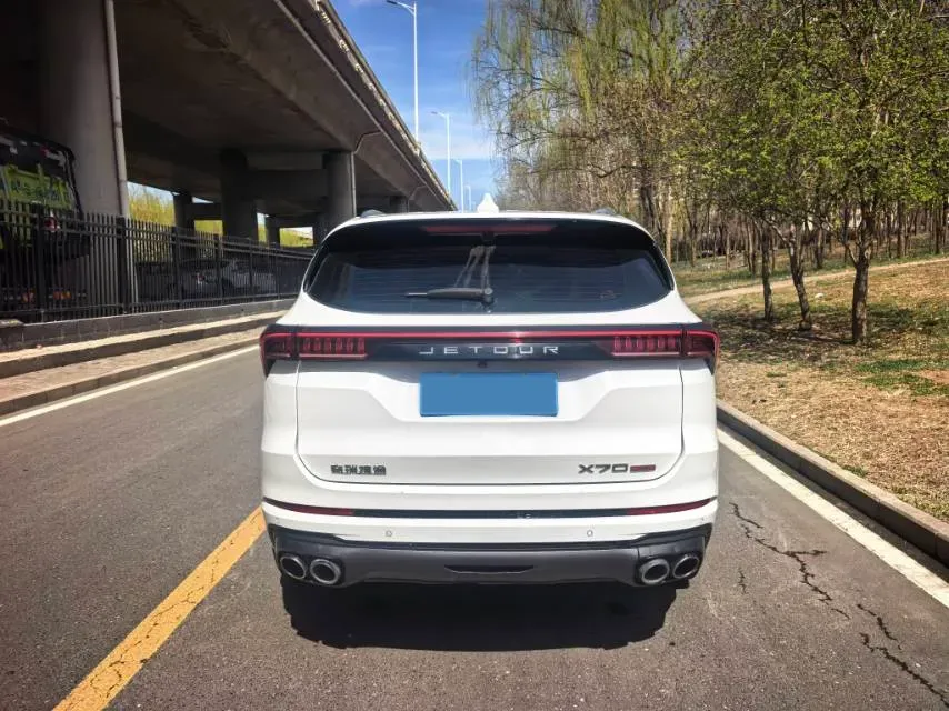 2021 Jetour X70 1.6T 197HP L4 7DCT,autocango,china used car exporter,china ev exporter,chinese used car exporter,chinese used ev exporter
