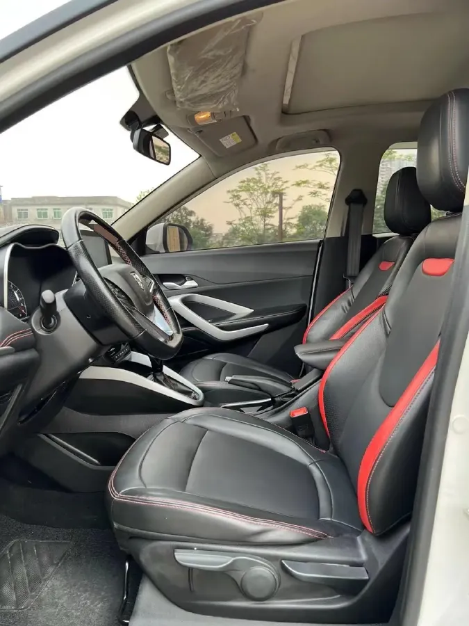 2021 BaoJun 510 1.5L 99HP L4 CVT,autocango,china used car exporter,china ev exporter,chinese used car exporter,chinese used ev exporter