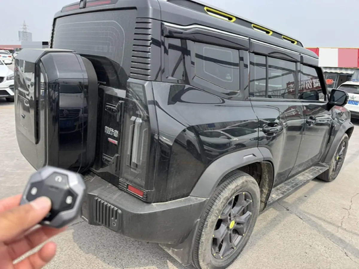 2023 Jetour Traveller 2.0T 254HP L4 7DCT,autocango,china used car exporter,china ev exporter,chinese used car exporter,chinese used ev exporter