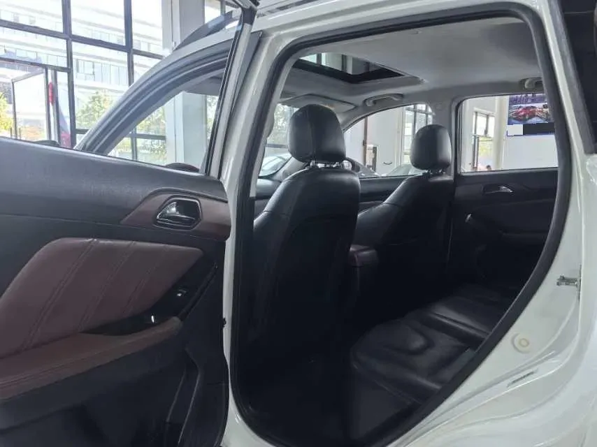 2016 BAIC ChangHe Q35 1.5L 116HP L4 4AT,autocango,china used car exporter,china ev exporter,chinese used car exporter,chinese used ev exporter